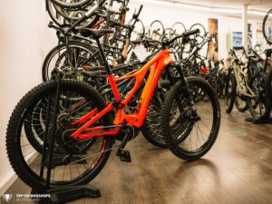 Top100 Bikeshop Bikestuff Tours Wutoeschingen 025 810x608 1 300x225