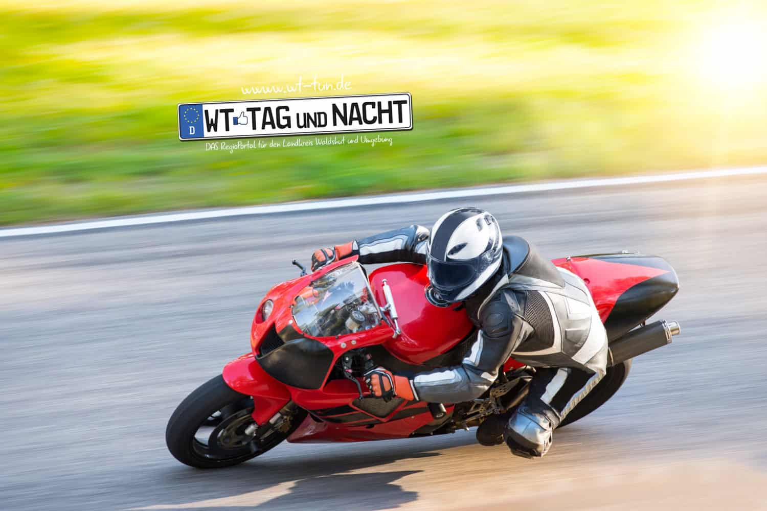 Motorradfahrer verunfallt auf Flucht vor der Polizei - zwei Schwerverletzte 10 motorrad