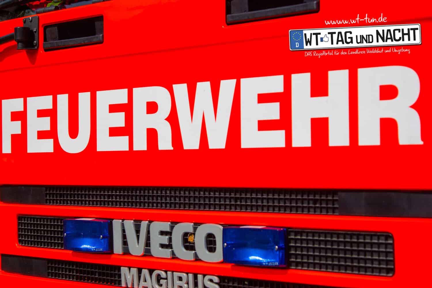 Großbrand, Verkehrsunfall, Motorradsturz & Auseinandersetzung im Bus – Zeugen gesucht 15 feuerwehrauto