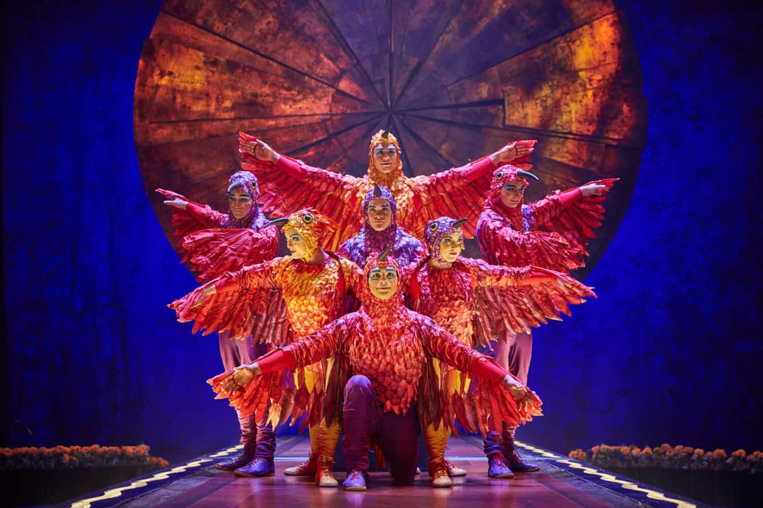 Cirque du Soleil LUZIA 2