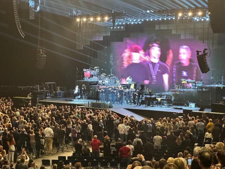 Eros Ramazzotti begeistert Zürich 4 andreas mehl hallenstadion zuerich eros ramazzotti konzert 20230517 041