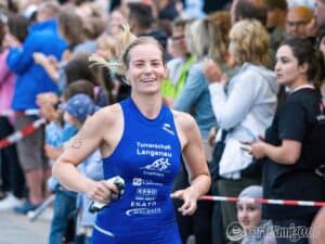 Lauchringer Triathlonnacht: 300 Teilnehmer und hunderte Zuschauer trotz teilweise starkem Regen. 9 360michael lauchringen triathlonnacht 20230630 180