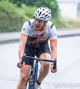 Lauchringer Triathlonnacht: 300 Teilnehmer und hunderte Zuschauer trotz teilweise starkem Regen. 17 628michael lauchringen triathlonnacht 20230630 314