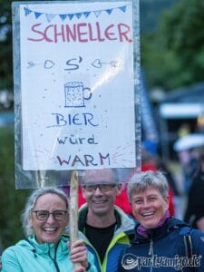 Lauchringer Triathlonnacht: 300 Teilnehmer und hunderte Zuschauer trotz teilweise starkem Regen. 23 944michael lauchringen triathlonnacht 20230630 472