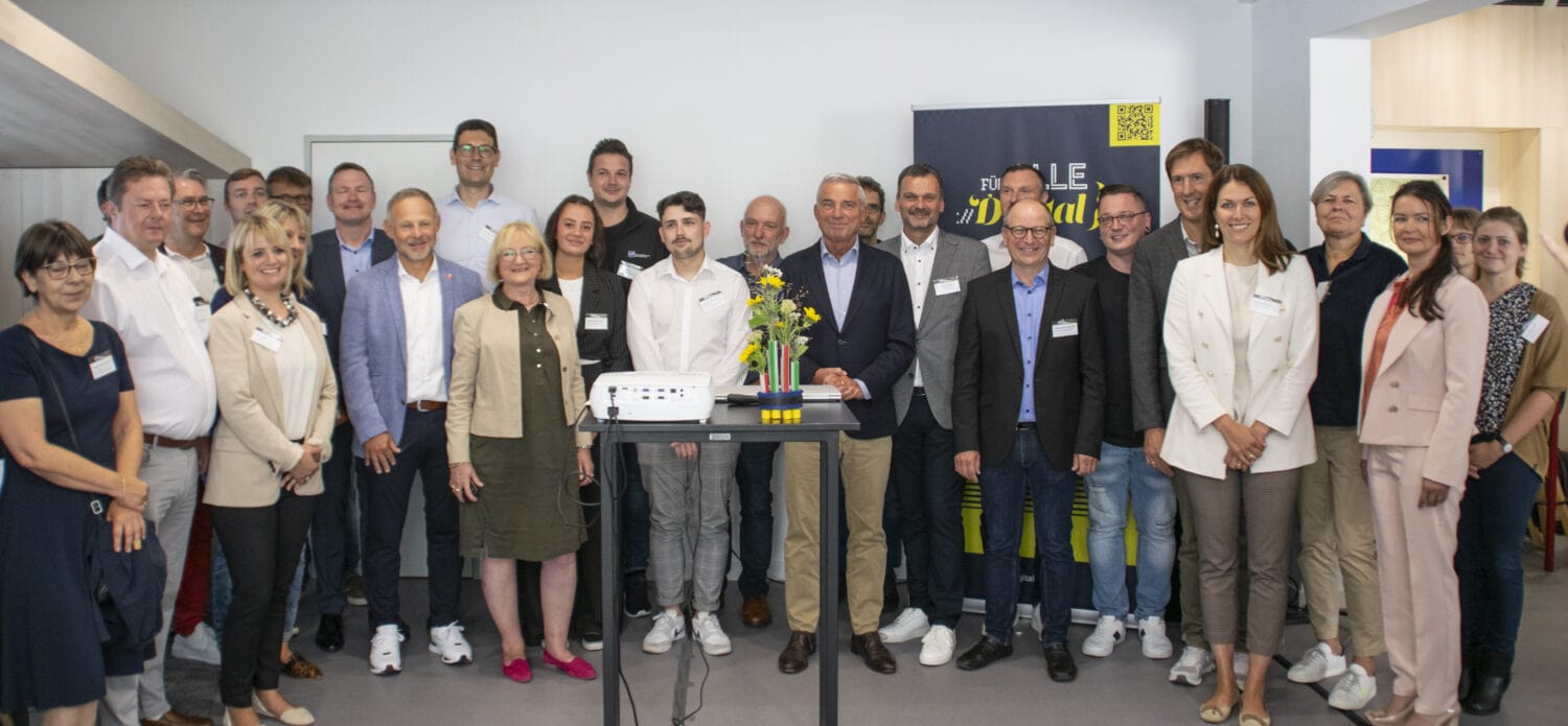 Glasfaserzentrum Eroeffnet