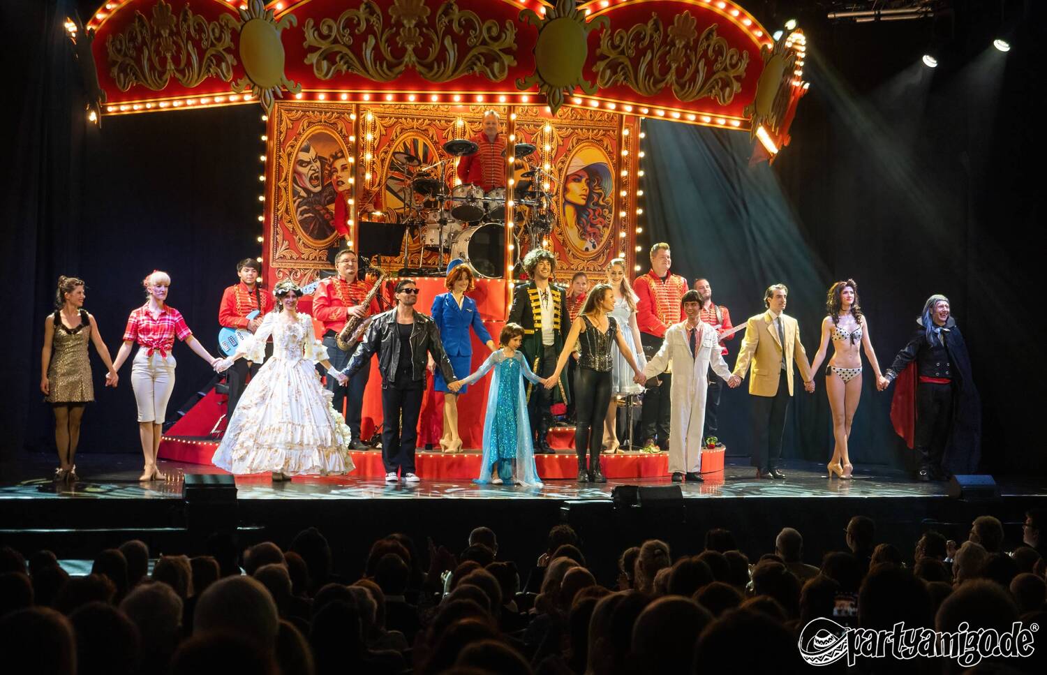 Sensationelle Premiere des „Musical Karussells“ im Gloria-Theater Bad Säckingen 19 michael gloria theater musicalkarussell 20241019 299