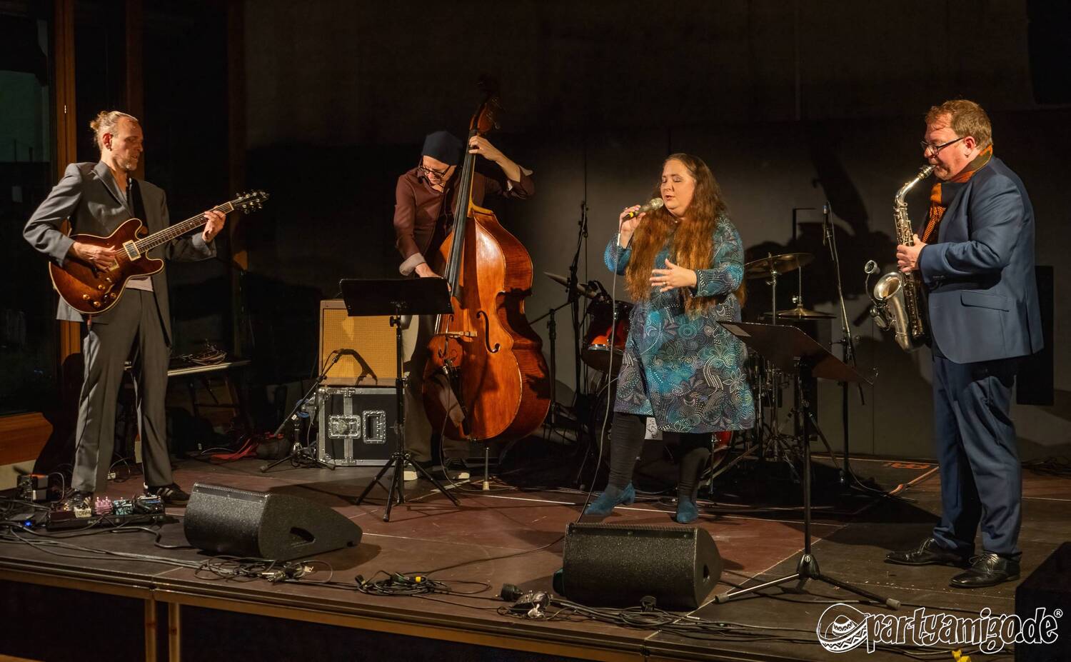 Erfolgreiche Premiere des 1. „Abend der Kultur“ an der Justus-von-Liebig-Schule Waldshut 20 michael jls waldshut abend der kultur 20241018 126 1
