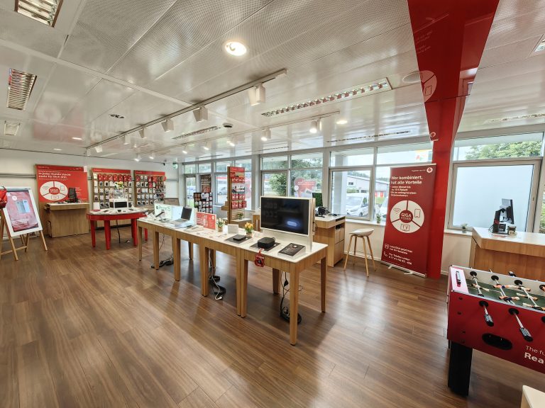 Vodafone Shop Tiengen innen Vodafone 768x576