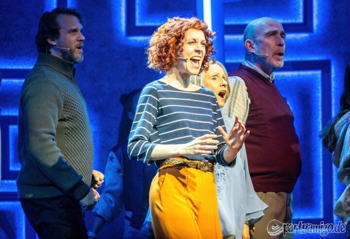 Standing Ovations im Musical Theater Basel: „Abenteuerland" feiert umjubelte Schweiz-Premiere 5 040 2026 03 24 Abenteuerland Pur Musical Musicaltheater Basel Michael 040