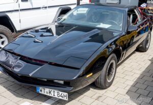 Über 150 Oldtimer und viel los: Automarkt 2000 und Autohaus Waser erleben sonniges Frühlingswochenende 9 019 2026 04 26 Fruehlingsfest Tiengen Michael 007